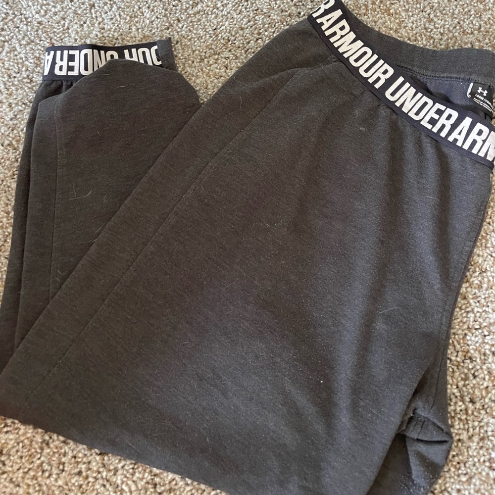UA JOGGER SWEATS